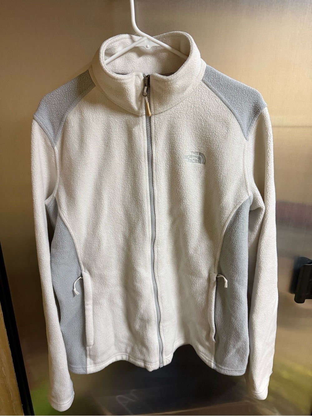 The North Face Women's Cream & Light Gray Teddy Fleece Jacket